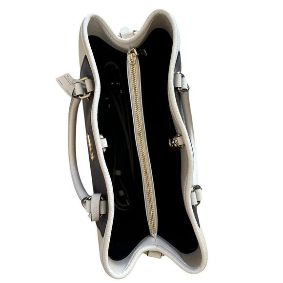 Coach Margot Carryall Bicolor Midnight Chalk Leather Crossbody Bag New With Tags - Picture 3 of 12